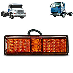 Lanterna Lateral Parachoque Mb 1214 1935 1418 1618 e Ford cargo