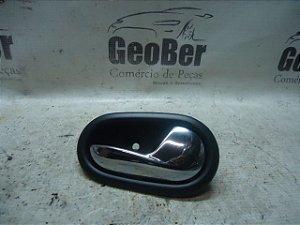 Maçaneta Interna Traseira Direita Sandero Logan 15/16