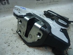 Fechadura Eletrica Dianteira Direita Honda Hr-v 18/18 Hrv