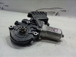 Motor  Vidro Dianteiro Esquerdo Yaris 2023 165km Rodado