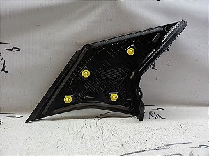 Acabamento Externo Porta Traseira Esquerda Nissan Kicks 2018