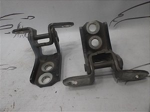 Par De Dobradiça Porta Dianteira Esquerda Nissan Versa 19/20