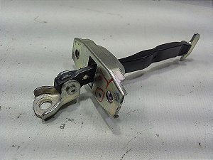 Limitador Da Porta Traseira Direita Yaris 2023 165km Rodado