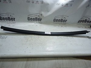 Haste Vidro Vigia Tras Dir Sandero Stepway 16/17