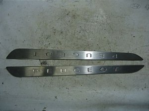 Par De Soleiras Portas Dianteiras Peugeot 2008 15/16