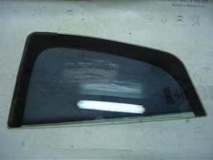 Vidro Vigia Traseira Esquerda Renault Sandero Stepway 15/16