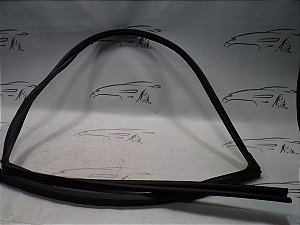 Borracha Contorno Vidro Dianteiro Direito Toyota Yaris 2020