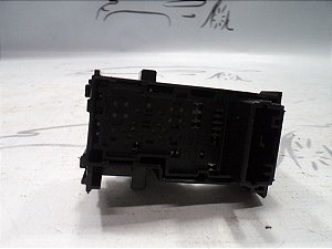 Interruptor Botao Comando Vidro Dianteiro Direito Yaris 2020
