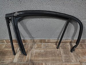 Borracha Contorno Vidro Traseiro Esquerdo Peugeot 208 22/23