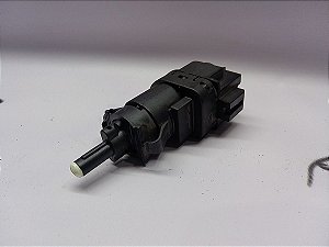 Interruptor Pedal De Freio 1 Preto New Fiesta 15 A 18 1.6