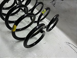 Par Mola Molas Traseira Yaris 2023 165km Rodado Originais