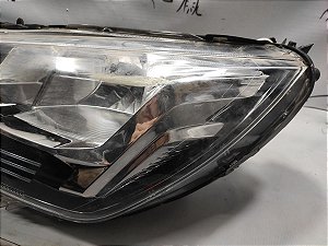 Farol Esq Suporte Ralado Quebrado C/ Led Peugeot 208 22/23