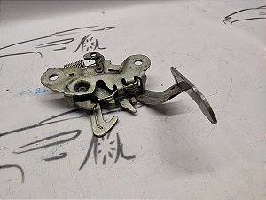 Fechadura Capo Peugeot 308 14 A 18