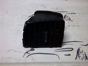 Difusor De Ar Central Esquerdo Mitsubishi Outlander 2015/16