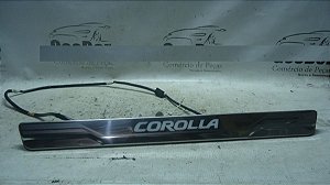 Soleira Aluminio/ Inox C. Led Porta Diant Esq Corolla 2016