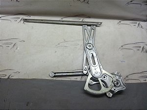 Maquina Vidro Dianteiro Direito Yaris Xls 19/20