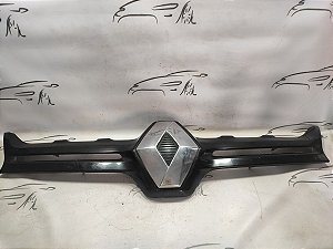Aplique Parachoque Emblema Renault Sandero 15 16 17 18