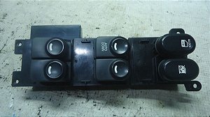 Botao Comando Do Vidro Dianteiro Esquerdo Hyundai I30 09/10