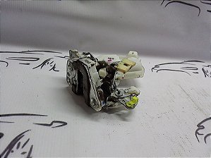 Fechadura Porta Traseira Esquerda Toyota Etios 1.5 15/16