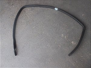 Borracha Vedação Contorno Porta Tras Dir Nissan Versa 19/20