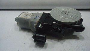 Motor Vidro Dianteiro Direito Nissan Versa 15/16