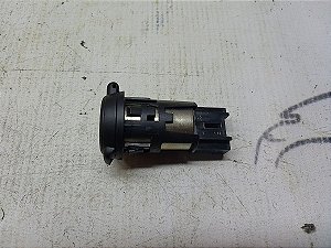 Plug 12v Tomada Energia Carregador Citroen C3 1.6 Exc 16/17