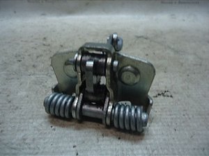Limitador De Porta Dianteira Direita Renault Duster 17/18