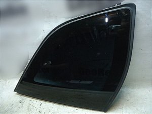 Vidro Vigia Traseiro Esquerdo Renault Captur 18/19