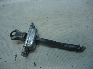 Limitador De Porta Traseiro Esquerdo Hyundai Hb20 13/14