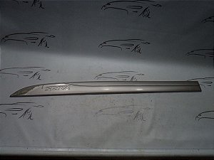 Friso De Porta Traseira Esquerda C. Detalhe Yaris 2020 Hatch