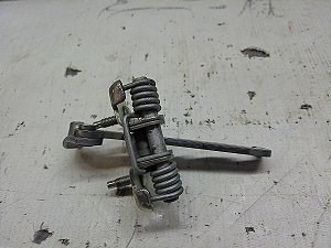 Limitador Porta Traseiro Esquerdo Renault Oroch 17 18 19 20