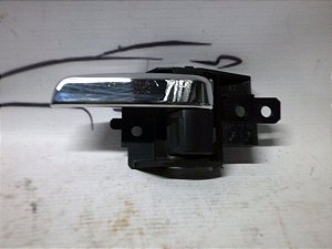 Maçaneta Interna Traseira Esquerda Outlander 2015/16