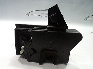 Fechadura De Porta Traseira Direita Sandero Gtline 18/19