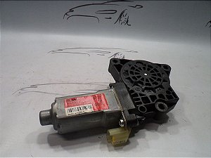 Motor Vidro Eletrico Traseiro Direito  Hyundai I30 09 A 11