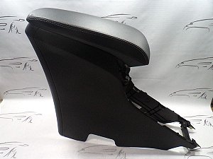 Apoio De Braço Console Central Toyota Yaris 2020