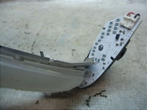 Placa Com Led Da Lanterna Direita Renault Duster 17/18