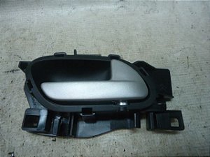 Maçaneta Interna Traseira Direita Peugeot 2008 2017