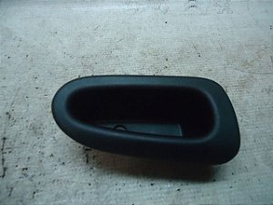 Puxador Da Porta Traseira Direita Citroen Aircross 17/17