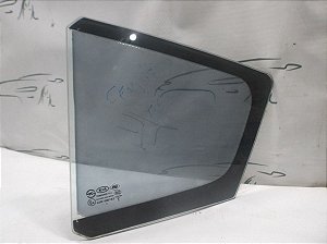 Vidro Vigia Fixo Oculos Traseiro Esquerdo Kia Cerato 16/17