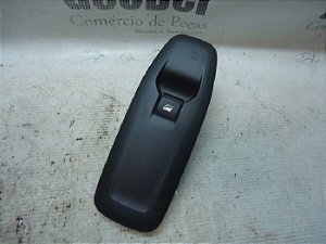 Botao Comando Vidro Dianteira Direita Peugeot 2008 15 A 17