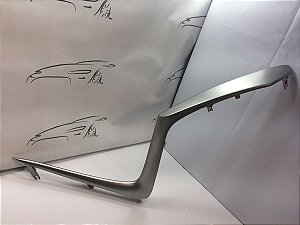 Friso Painel Console Lado Dir. Com Riscos Toyota Yaris 18/19