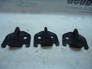 Trinco Tranca Batente Da Porta Ford Focus 2013