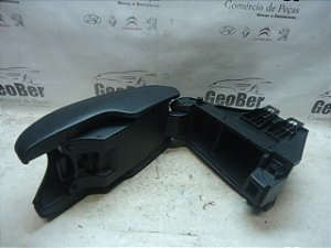 Apoio De Braço Honda Hr-v 18/18 Hrv Com Peq Detalhe