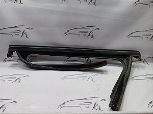 BORRACHA CONTORNO VIDRO TRASEIRO ESQUERDO JEEP COMPASS 2021