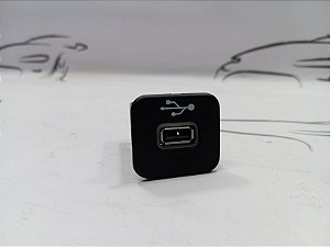 PLUG TOMADA USB JEEP COMPASS LIMITED 20 21 ORIGINAL