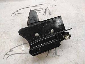 FECHADURA PORTA TRASEIRA DIREITA SANDERO STEPWAY 21 22 23