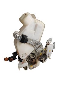 FECHADURA PORTA TRASEIRA DIREITA TOYOTA ETIOS 15 16 17