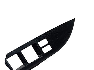 APOIO BRAÇO MOLDURA COMANDO VIDRO DIANT ESQ MARCH 18 19 20