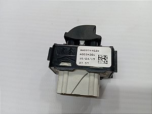 BOTAO COMANDO VIDRO TRASEIRO DIREITO PEUGEOT 2008 2019 A 22