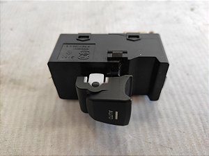 BOTAO COMANDO VIDRO TRANSEIRO ESQUERDO HYUNDAI CRETA 18/19